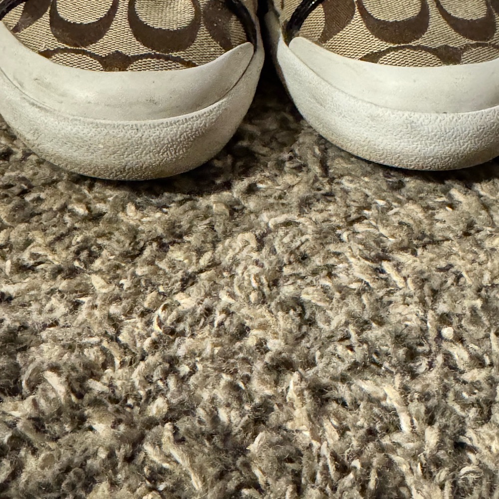 Coach Women's FOLLY classic Tan and Black Signature Sneakers - Picture 4 of 14